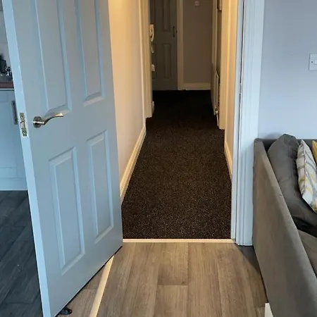 Malone Serviced Apartments Belfast Exterior photo